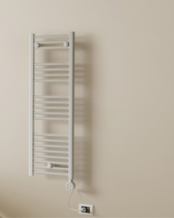 TERMOARREDO SCALDASALVIETTE  E- BORMIO DECO H800 L 500 BIANCO